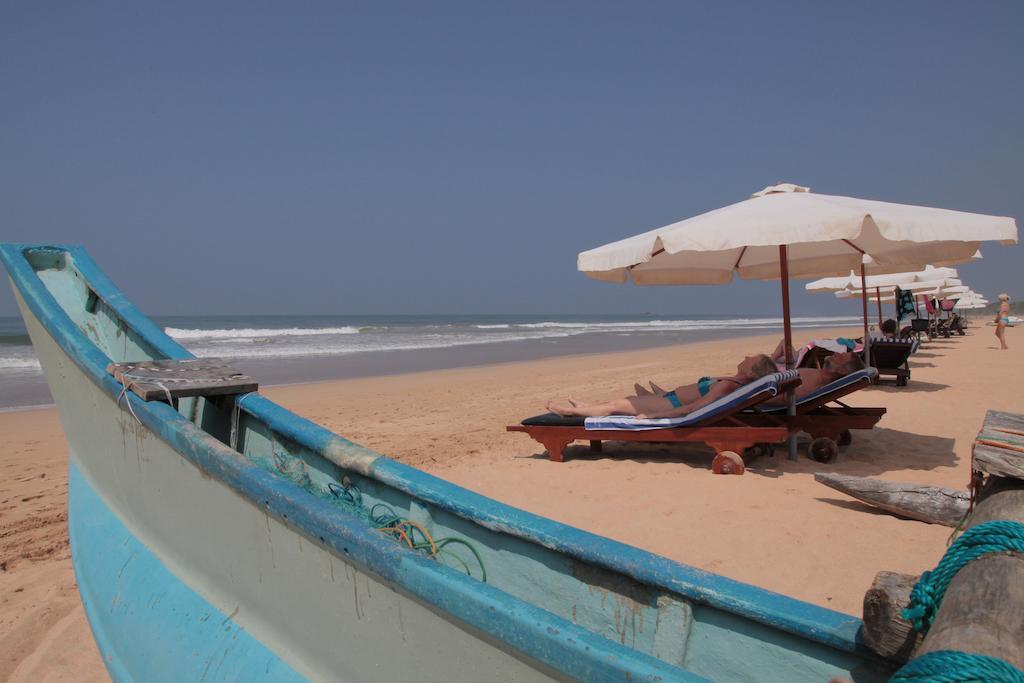 Wunderbar Beach Hotel Bentota Exterior photo